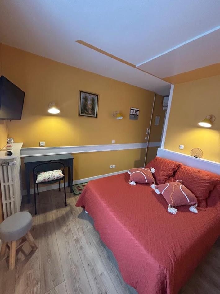 Auberge De La Normandie Junhac Buitenkant foto