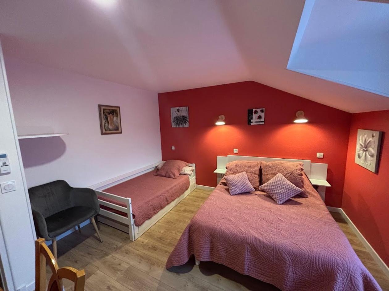 Auberge De La Normandie Junhac Buitenkant foto