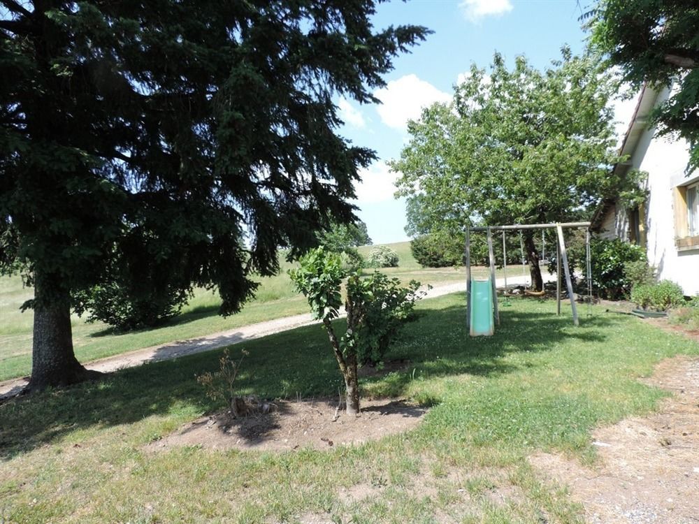 Auberge De La Normandie Junhac Buitenkant foto